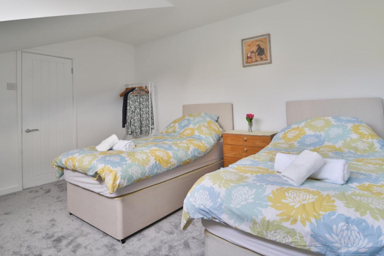 Rumney House Villa Cardiff Bagian luar foto