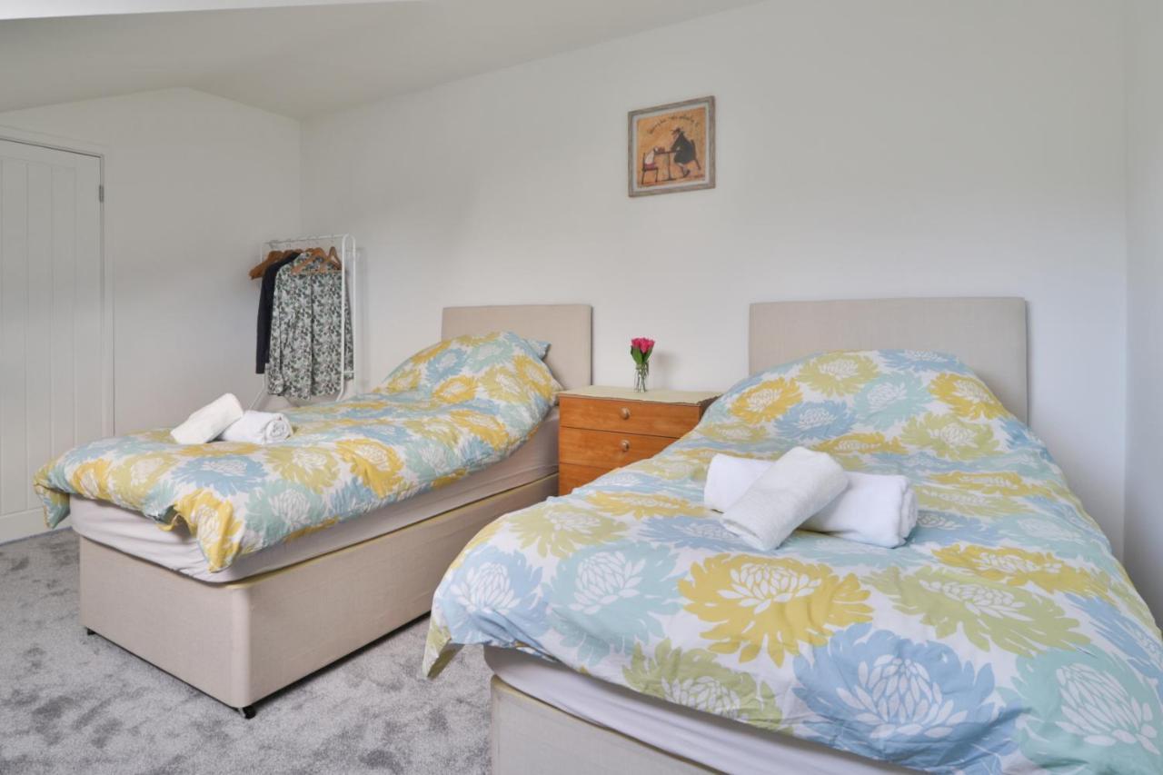 Rumney House Villa Cardiff Bagian luar foto