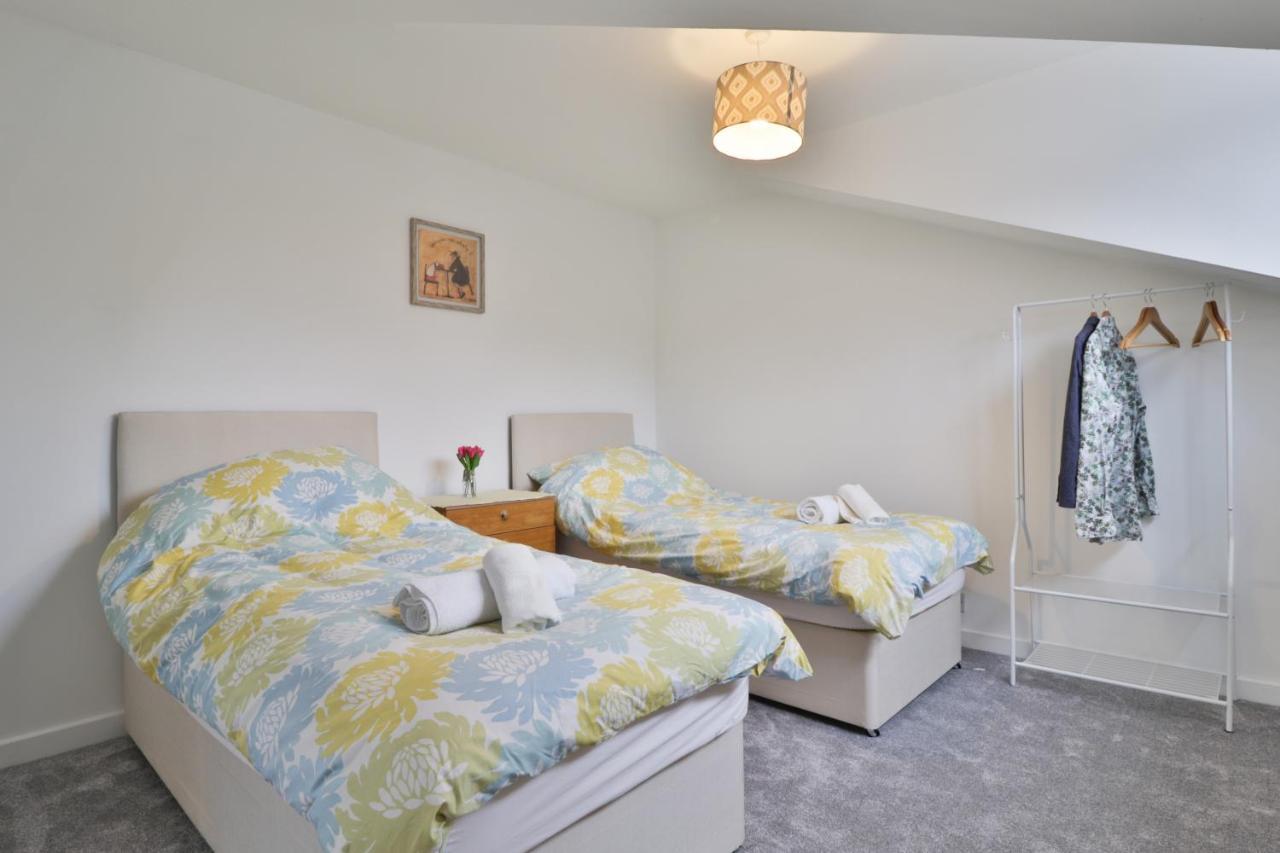 Rumney House Villa Cardiff Bagian luar foto