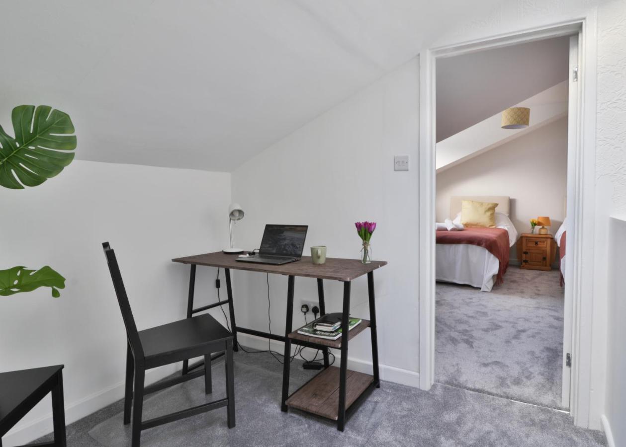 Rumney House Villa Cardiff Bagian luar foto