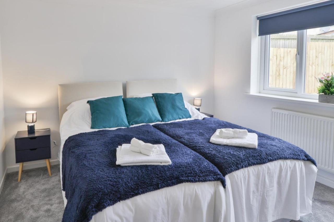 Rumney House Villa Cardiff Bagian luar foto