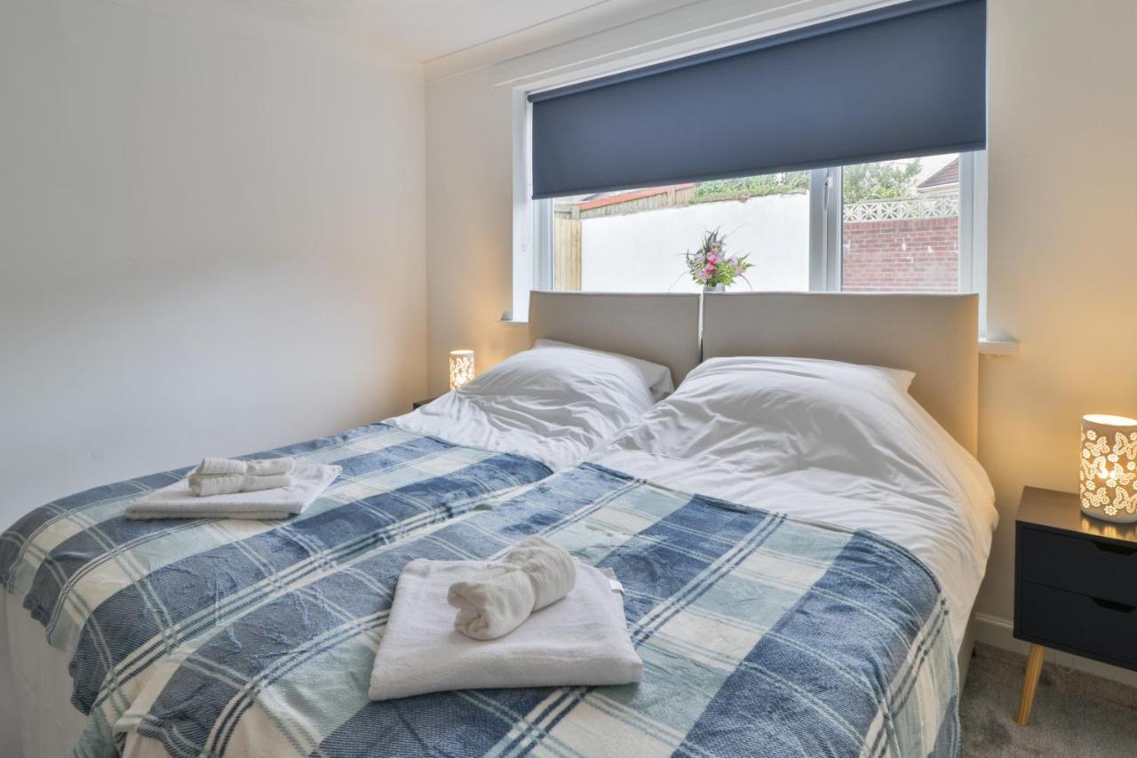 Rumney House Villa Cardiff Bagian luar foto